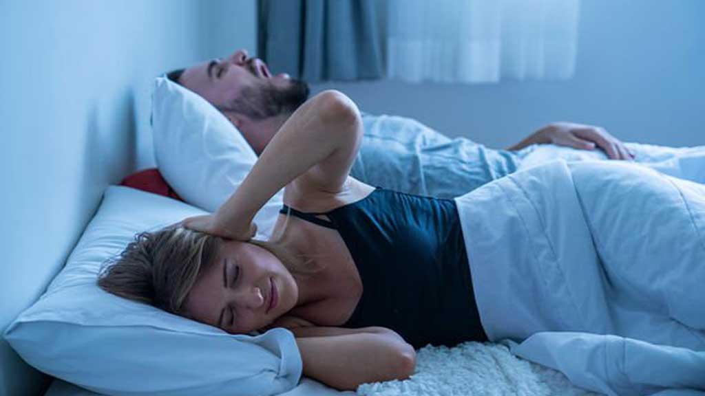 Ngáy khi ngủ ban đêm có ảnh hưởng gì? cách điều trị