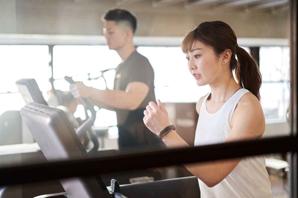 Các bài tập thể dục tốt cho phụ nữ tuổi 40
