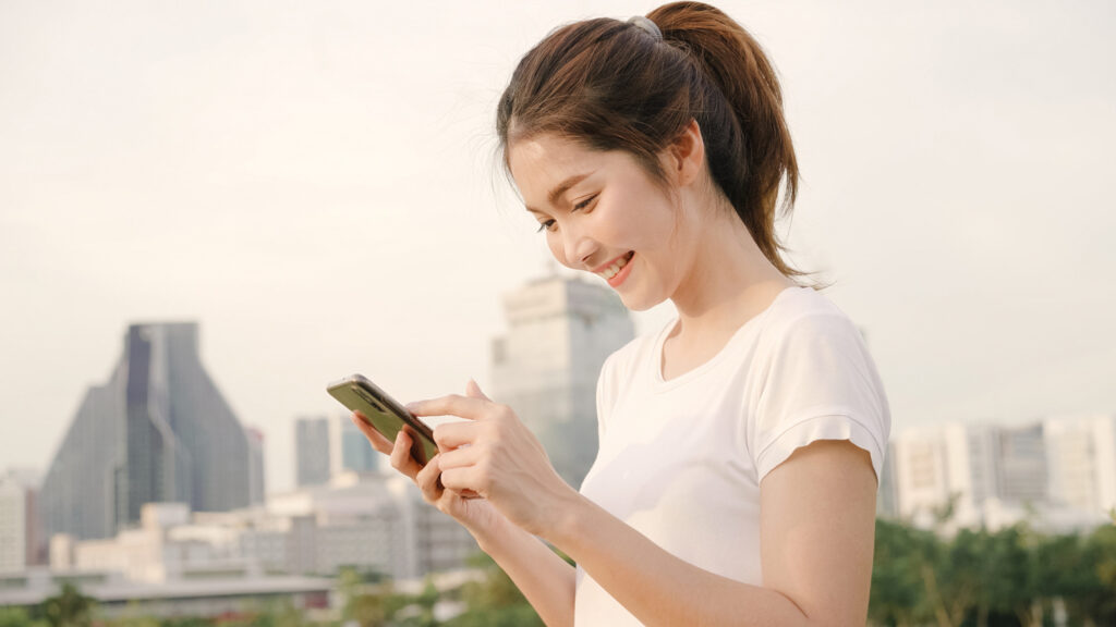 theo dõi thời tiết để tránh trời nắng nóng gây khó thở